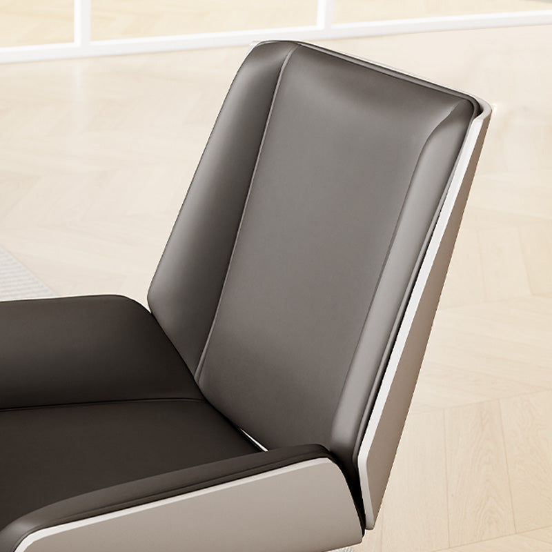 Sculptural Dual-Tone Design