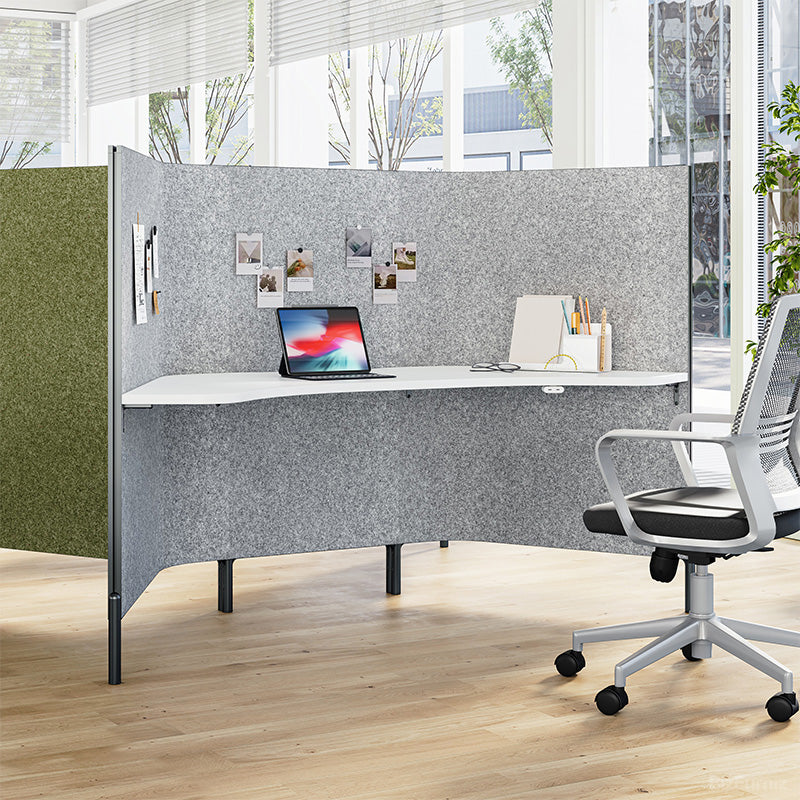 Semi-enclosed Workstation for Both Privacy and Efficiency