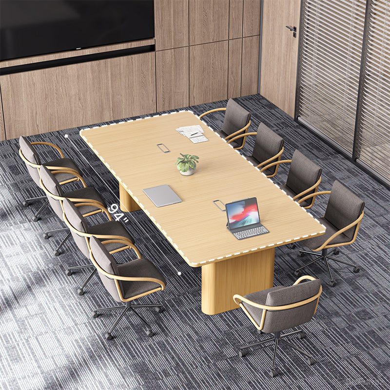 Spacious Tabletop