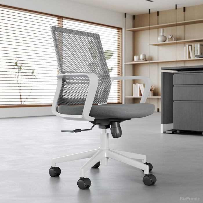 Mesh Office Chair: Minimalist Design Meets Ergonomic Precision